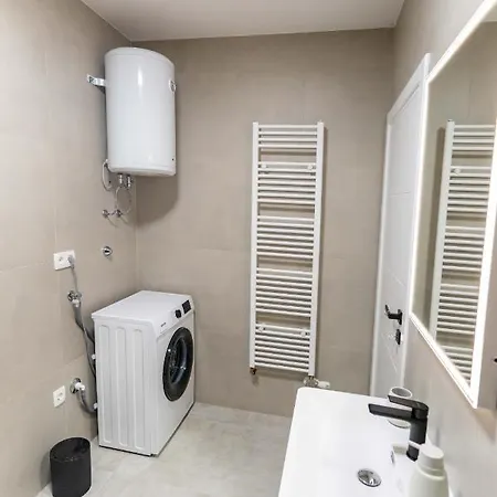 Апартаменты Krzelj B4 *